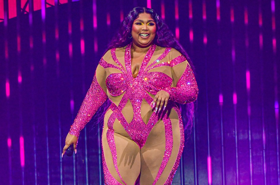 lizzo oct 6 2022 live billboard 1548 - Lil Peep Merch